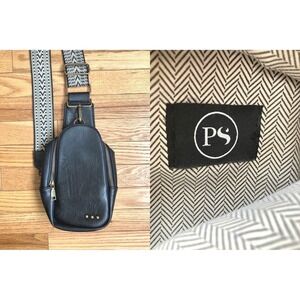 Pretty Simple‎ Bag Geometric Chevron Guitar Strap Crossbody